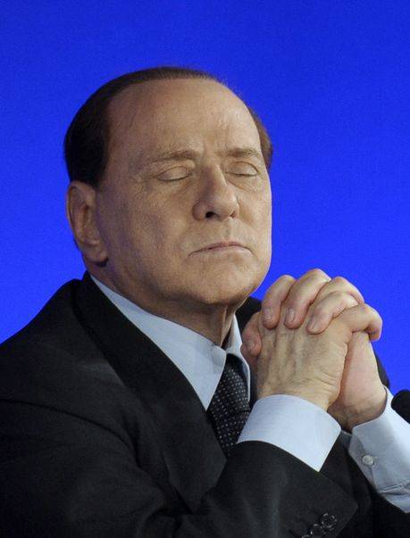 Cel Mai Apropiat Aliat Al Lui Berlusconi îi Cere Demisia Libertatea