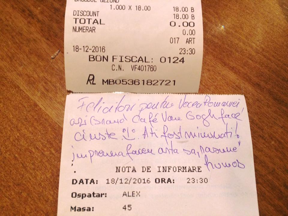Vocea României 2016. Surpriză pentru echipa Tudor la cafenea: în loc de nota de plată au primit un mesaj că li se face cinste
