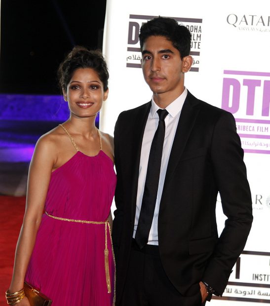 Freida Pinto și Dev Patel 