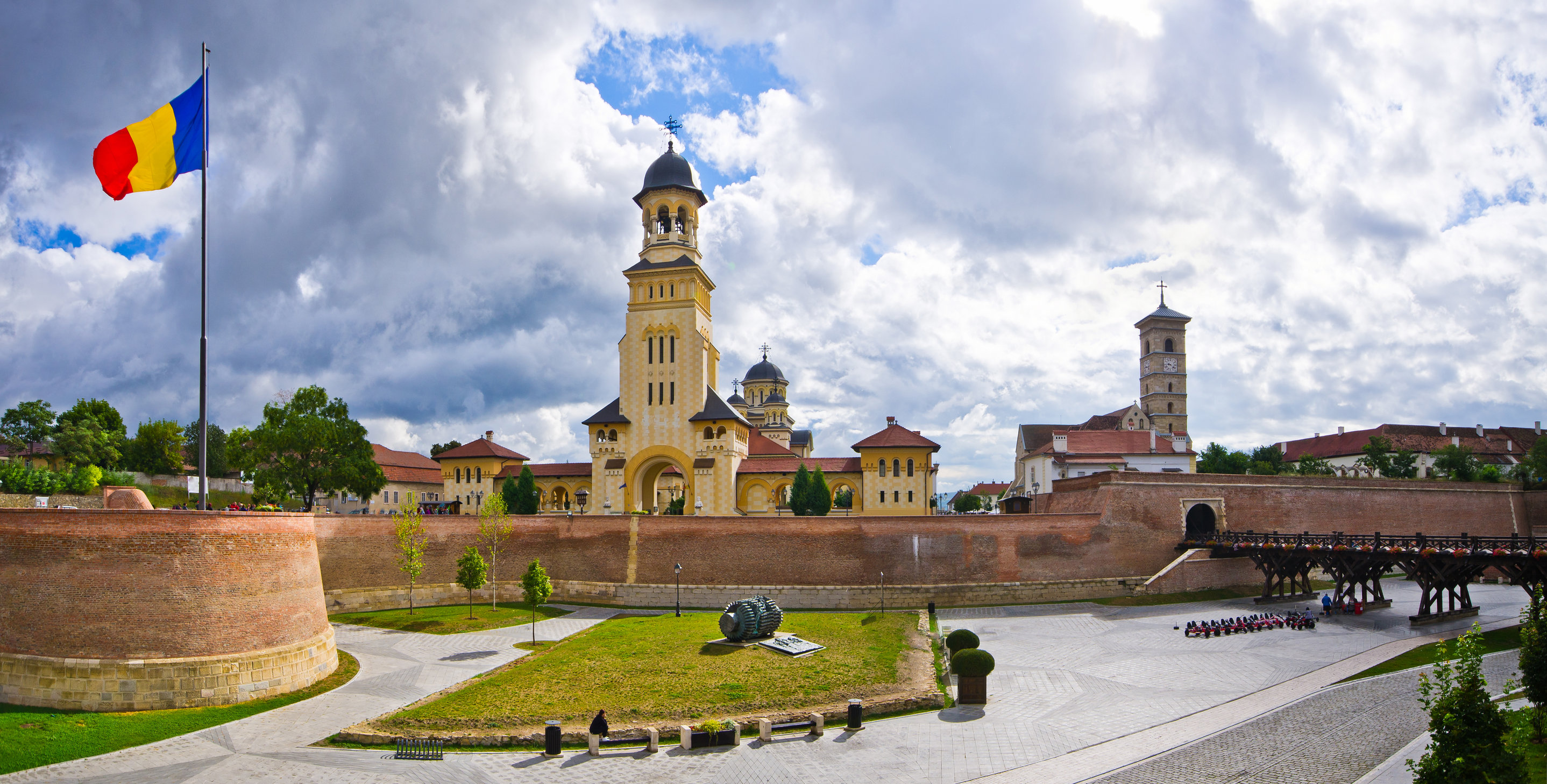 Locuri De Vizitat N Alba Iulia Cele Mai Importante Obiective Turistice Libertatea