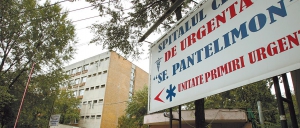 Scandal la Spitalul „Sfântul Pantelimon” din Capitală. Un tânăr a intrat cu mașina într-un agent de pază