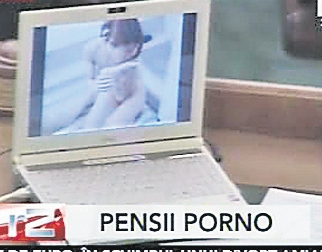 Video | Senator Prins Uitându-se La Filme Erotice | Libertatea