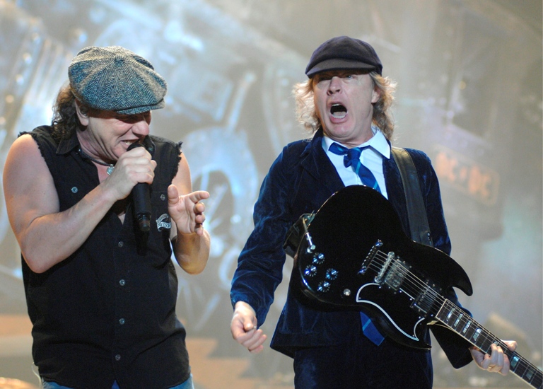 Rockerii De La AC/DC îşi Lansează Propria Gamă De Vinuri | Libertatea