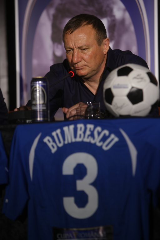 Steaua '86 aniversează în izolare 34 de ani de la cucerirea Cupei Campionilor Europeni. Ștefan Iovan: “7 mai, o zi frumoasă avem pe lumea asta!”
