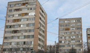 Un timișorean, găsit mort în casă, după ce a pornit aragazul să se încălzească. Fiica lui, la spital, intoxicată cu gaze
