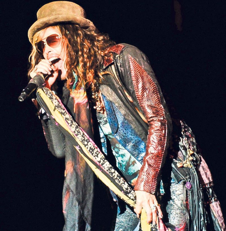 Steven Tyler de la Aerosmith amână concertele în urma unei hemoragii la corzile vocale 1 18 Steven Tyler Aerosmith