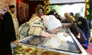 Primarul din Suceava susține că oamenii s-au vindecat după ce moaștele Sfântului Ioan cel Nou au trecut pe lângă spitale