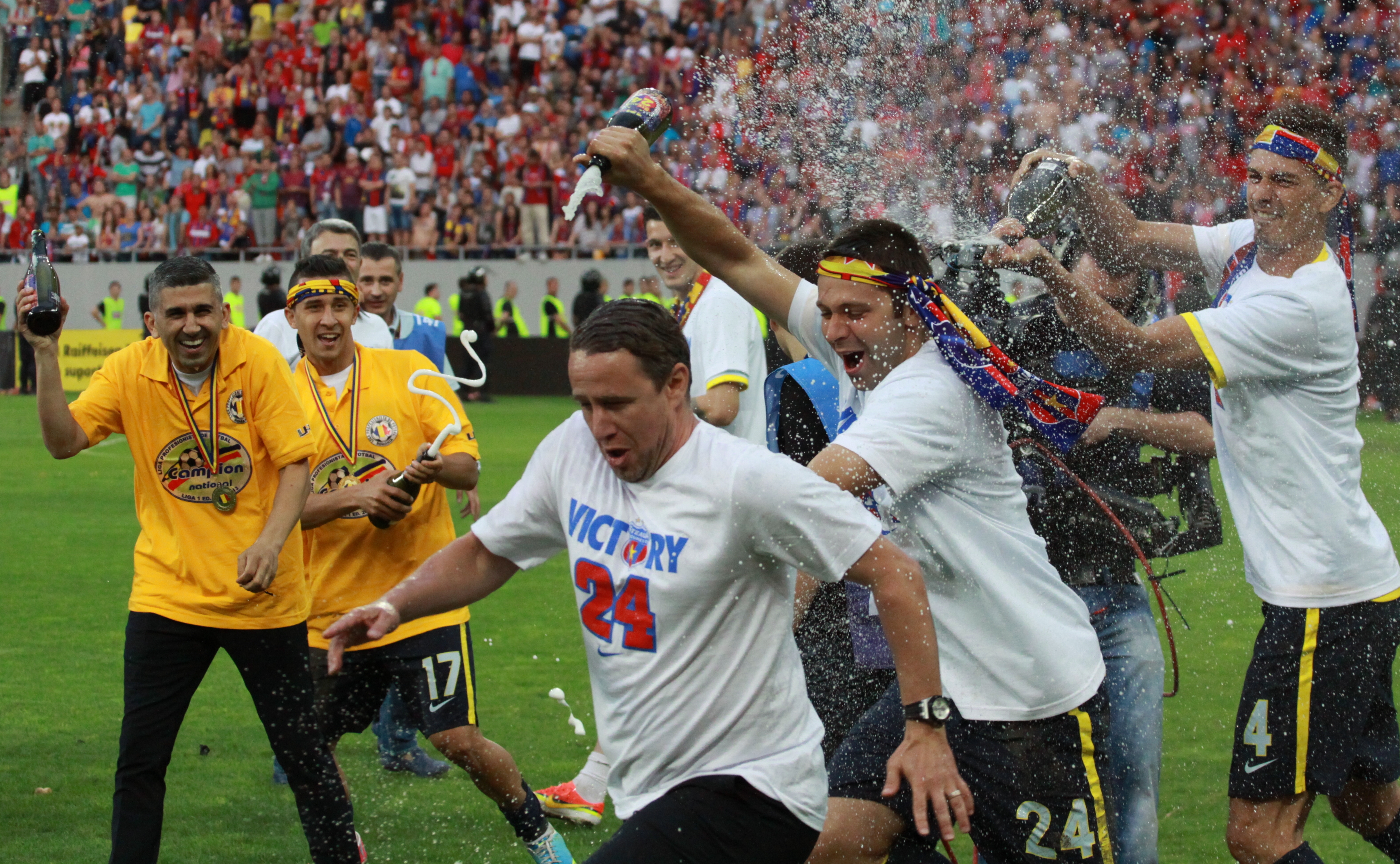 Steaua Bucureşti football team wins the European Champions Cup - Muzeul  Amintirilor din Comunism