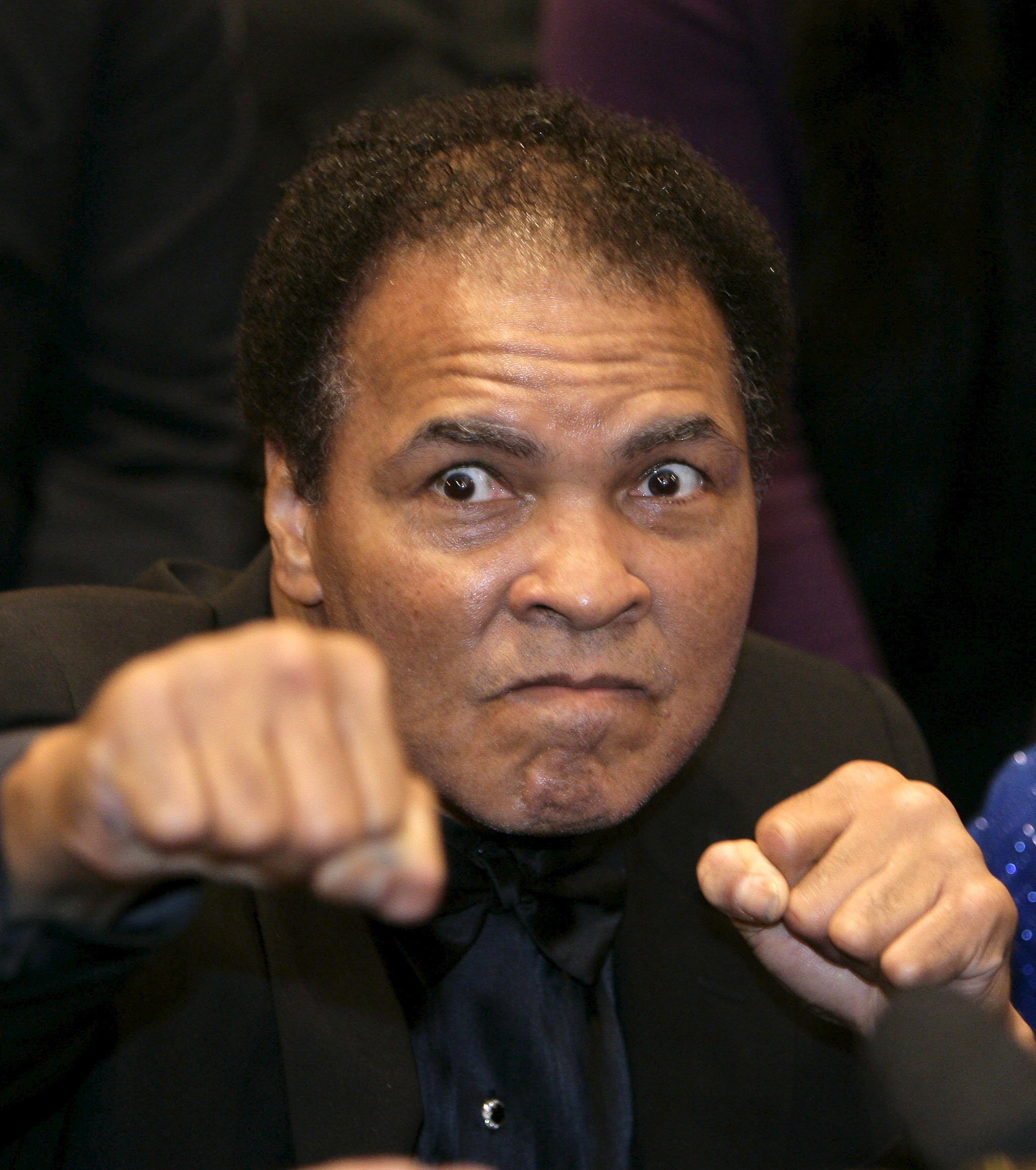Muhammad Ali Ror O Poveste Demnă De Film. Viața Lui Muhammad Ali, Legendarul Boxer ...