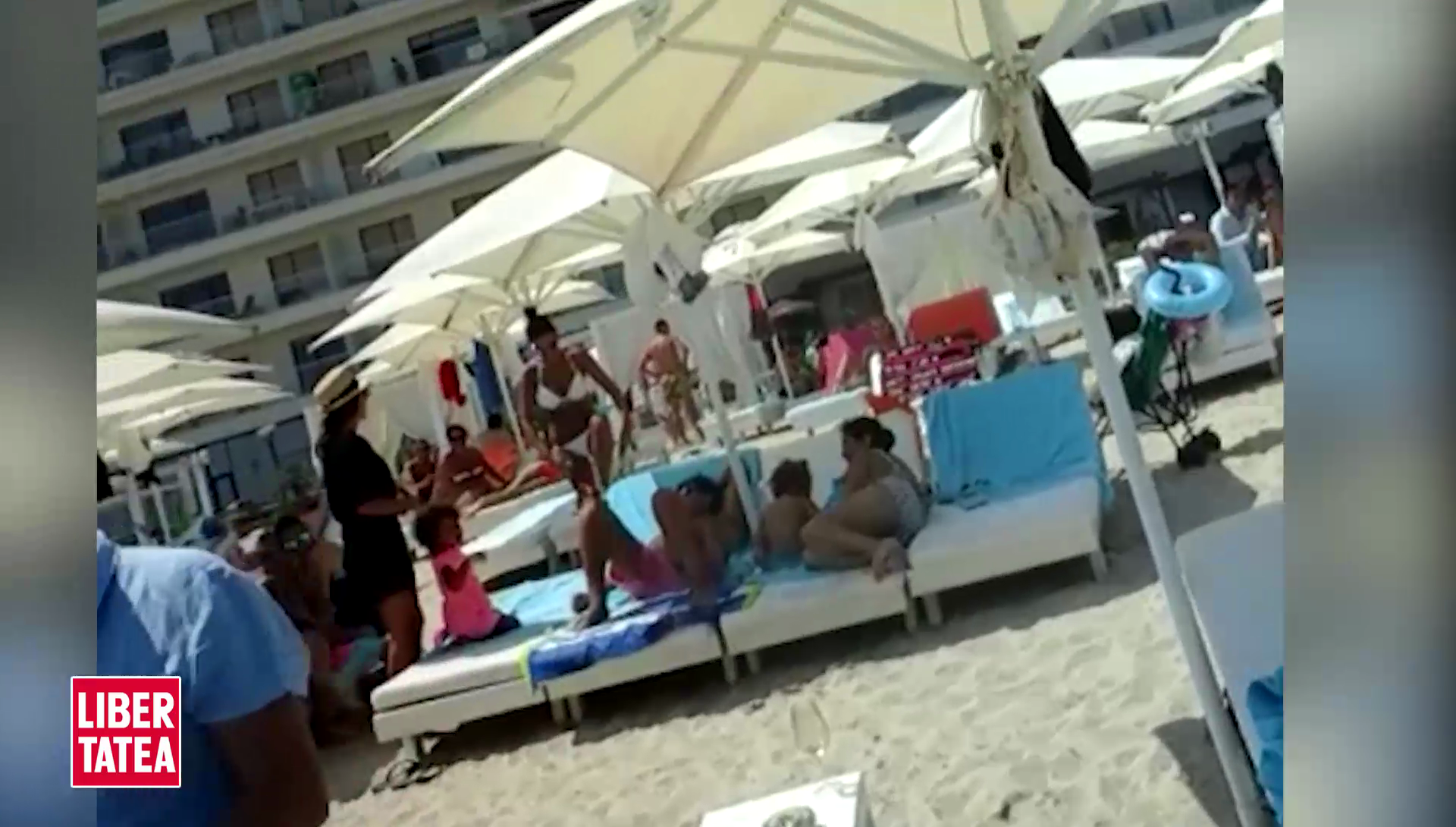 Elena Basescu plaja (6)