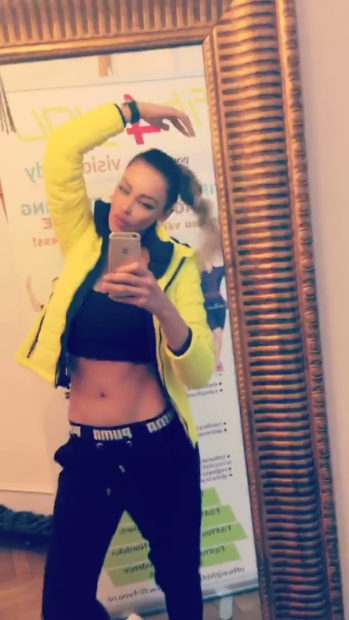 Cum arată abdomenul Biancăi Drăgușanu la o lună de când a născut