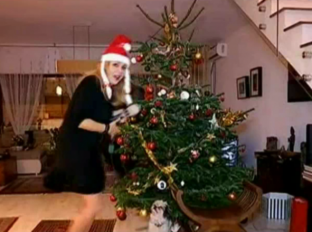 Dana Săvuică petrece primul Crăciun în casă nouă după ce a divorțat