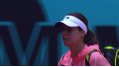 Halep a făcut un meci fabulos cu Vinci. Remontada! A revenit de la 2-5 în decisiv. Calificări Sorana Cîrstea și Irina Begu. Nebunie și la dublu: Begu și Halep au învins. Un set l-au întors de la 1-5! / BLOG & VIDEO