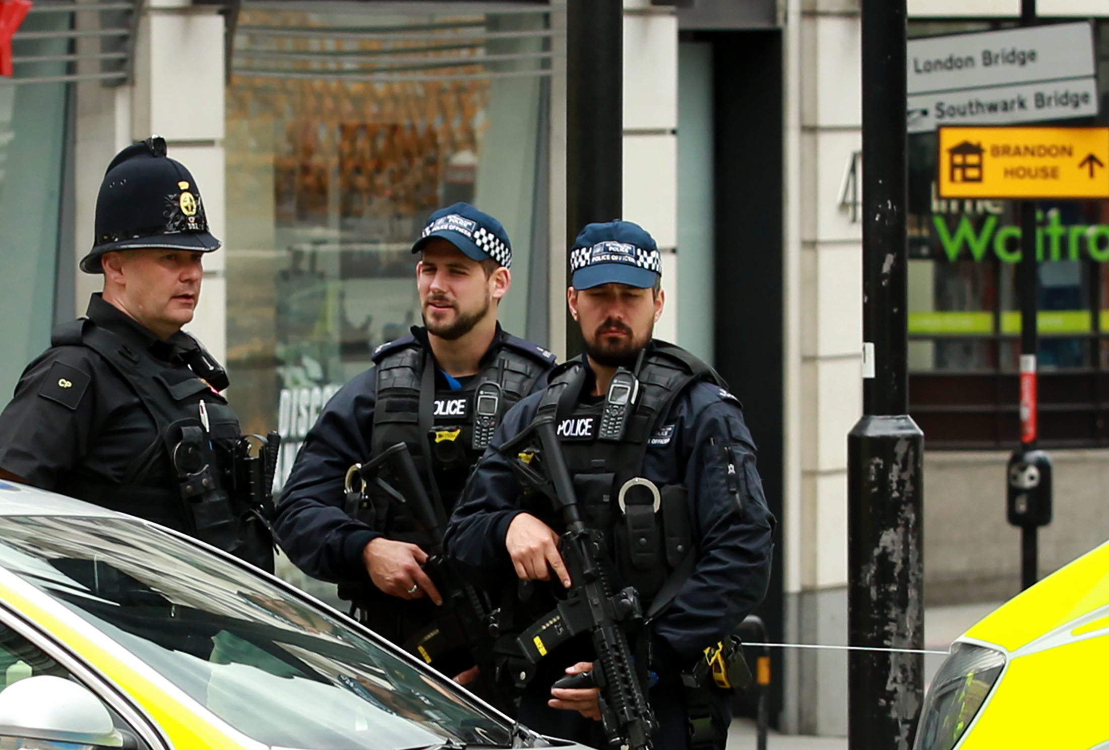 Un Camion A Intrat Intr Un Grup De Oameni Pe London Bridge Libertatea