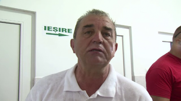 Gestul pe care l-a făcut antrenorul Ionuț Popa după ce a salvat ACS Poli Timișoara de la retrogradare: jucătorii i-au ras mustața / FOTO&VIDEO