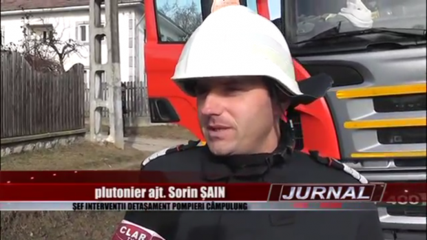 Pl.adj. Nicolae Sorin Șain din cadrul ISU Argeș – Detașamentul de Pompieri Câmpulung, a trăit la cote maxime fiecare secundă a misiunii extrem de dificile în timpul căreia i s-au derulat înaintea ochilor scene de coșmar, 