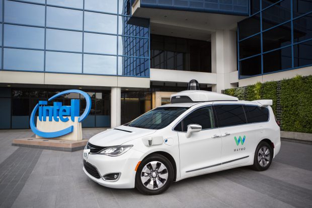 Google va începe testarea vehiculelor autonome în Germania. Uber oferă deja un serviciu similar în Croația