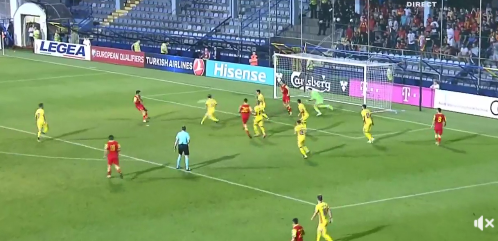 LIVE TEXT Muntenegru - România 1-0. Jovetic ne-a taxat din nou. Adio, Mondiale! Armenia - Danemarca 1-4, Polonia - Kazahstan 3-0! | LIVEBLOG & VIDEO