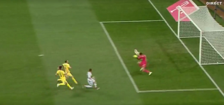 LIVE TEXT România - Armenia, preliminariile CM 2018 1-0. Maxim pentru o victorie minimă. Stancu a ratat un penalty, oaspeții au jucat o oră în 10! Kazahstan - Muntenegru 0-3, Danemarca - Polonia 4-0 | FOTO&VIDEO