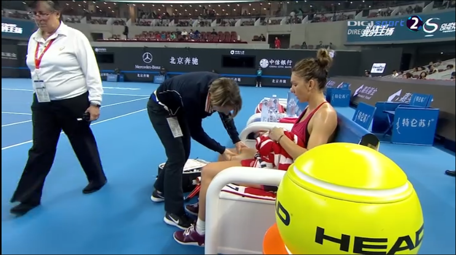 Halep - Garcia, finala de la Beijing. Simo a pierdut dramatic. Nu a putut trece peste euforia locului 1 mondial. Reacția Simonei / VIDEO