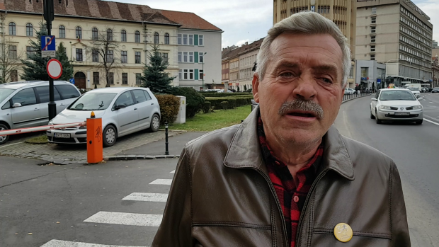 Un manual de istorie cum nu s-a mai scris: Lecția «15 noiembrie 1987», predată copiilor din cartea cu benzi desenate