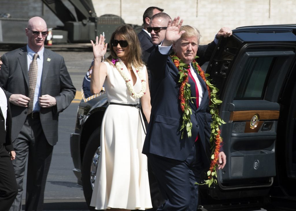 Cu ce s-a imbracat Melania Trump in Japonia