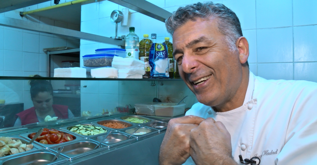 EXCLUSIV/ Hadad, cheful care nu suportă dulciurile și nu gustă pâinea. ”Românilor le lipsește ...răbdarea”