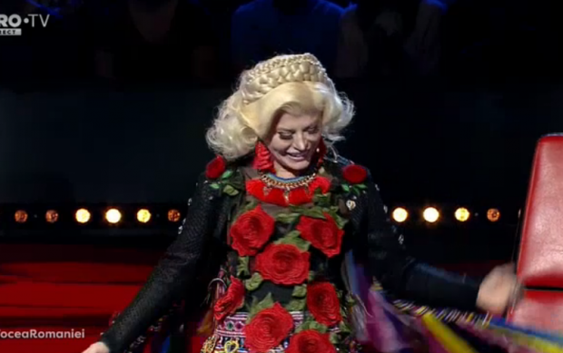 Loredana Groza, apariție spectaculoasă la Vocea României de 1 Decembrie