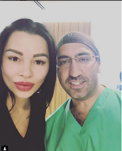 Brigitte Sfăt, o nouă operație estetică. “Ai niște buze cât Casa Poporului”