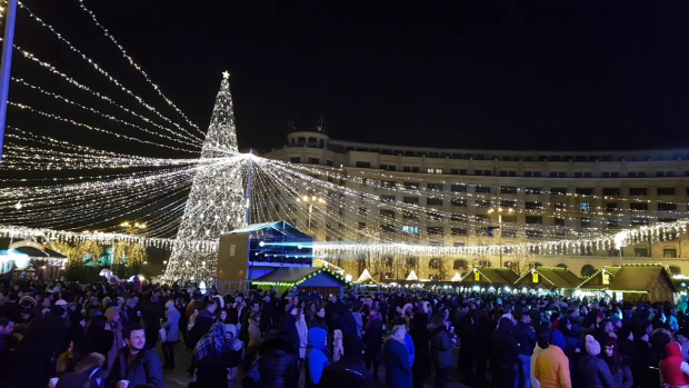 Targul De CrÄƒciun Din Bucuresti Mai Spectaculos Decat Cel Din Viena Libertatea