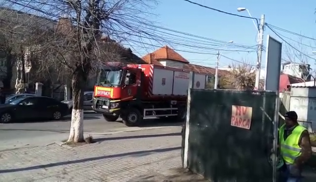 UPDATE/Doi muncitori au fost surprinși de un mal de pământ în județul Dolj| FOTO/VIDEO
