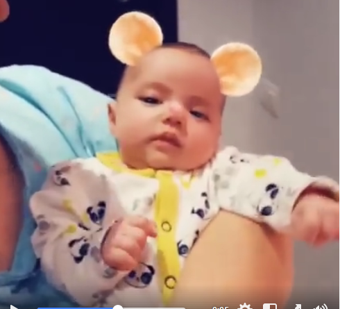 Nepoțica Deliei a cucerit internetul. Cum a surprins-o mama ei