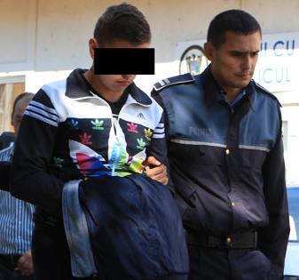 Fetiță violată de trei tineri în Caraș-Severin. De ce agresorii nu ajung la închisoare