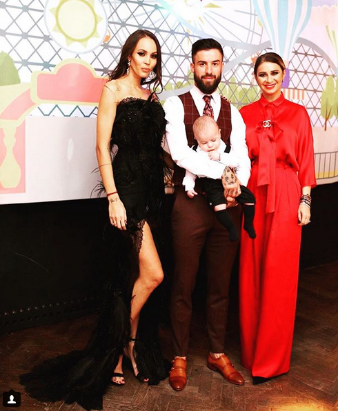 Fotbalistul Gabriel Enache și-a botezat băiețelul. Nașa Anamaria Prodan a atras toate privirile. Cum s-a îmbrăcat impresara la petrecere