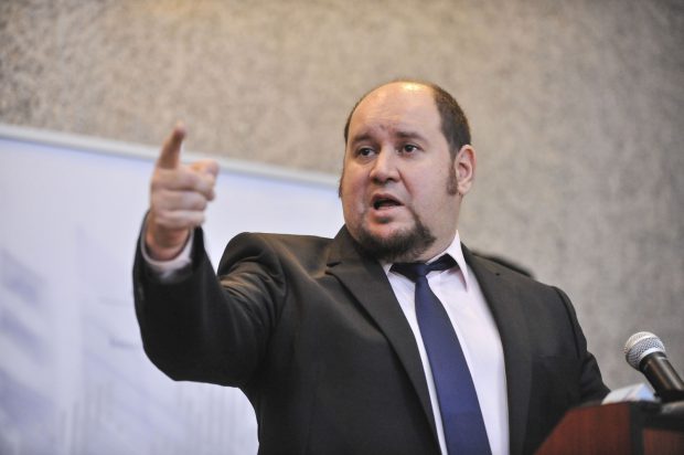 Procurorul Horodniceanu a fost filmat de unul dintre polițiștii care l-au oprit, cu telefonul propriu, anunță IPJ Iași. „Ca măsură de protecție față de o eventuală contestare”
