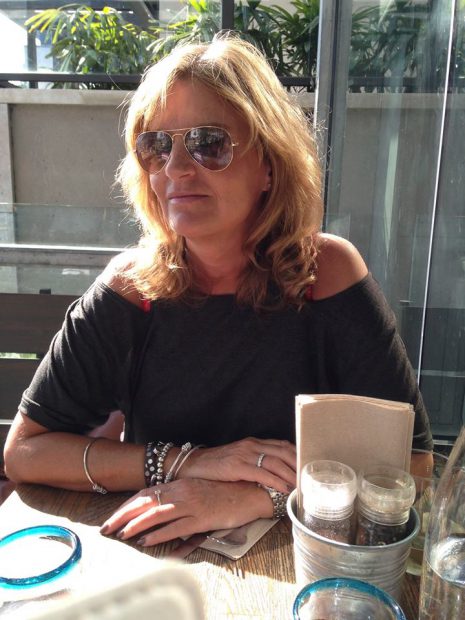 Fiona Fisher, &icirc;n v&acirc;rsta de 51 de ani, a fost gasita moarta (facebook Fiona)