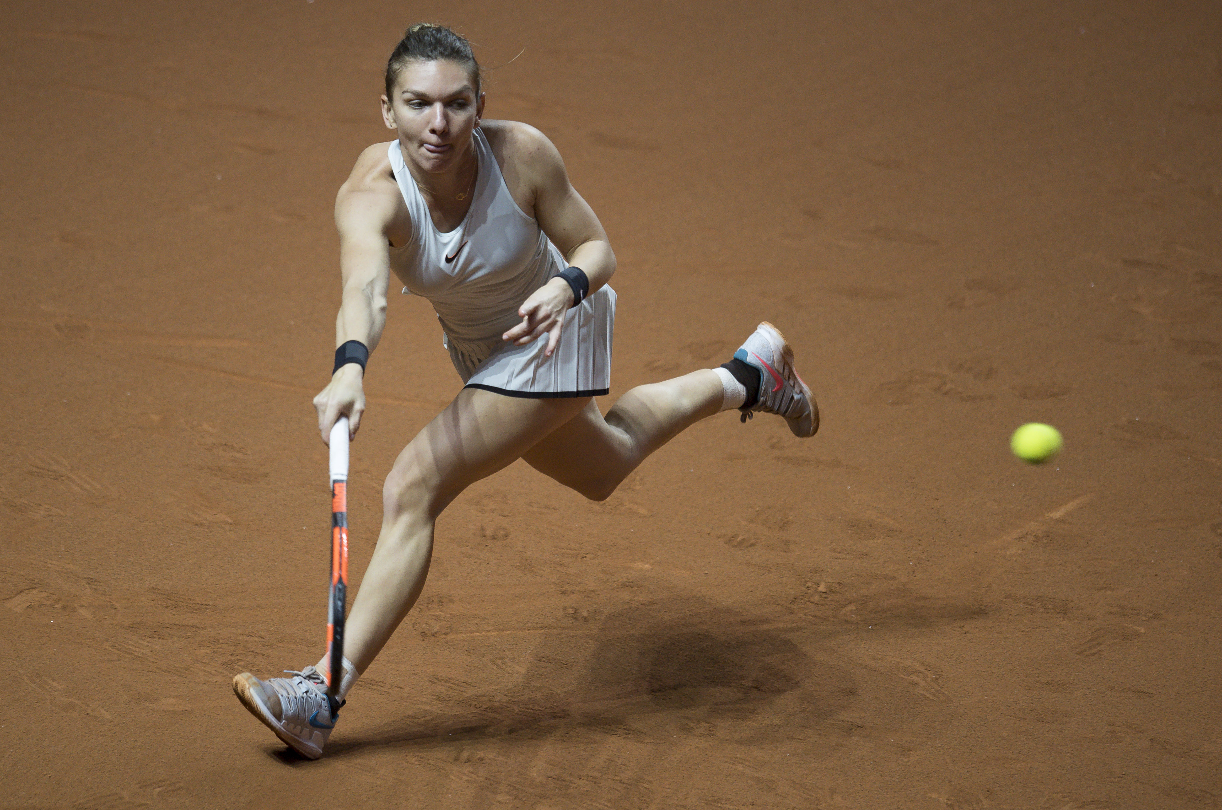 Livetext Simona Halep Coco Vandeweghe In Sferturi La Stuttgart Libertatea