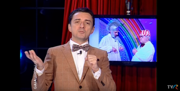 VIDEO/Actorul Dragoș Huluba a ”vizitat” regia de emisie din TVR: “E ca o navă spațială!”