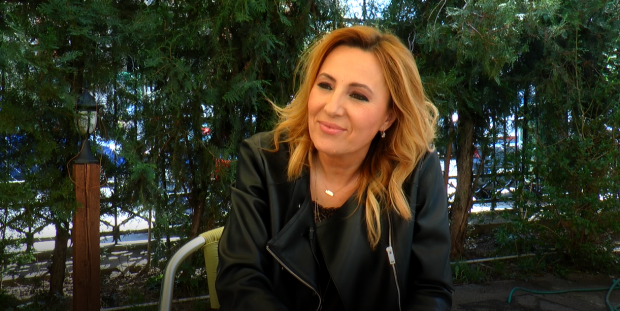 VIDEO/Irina Păcurariu a vorbit despre cum e viața de soție a alpinistului Ticu Lăcătușu. ”...și atunci începe panica aia mare, pe care nu poți s-o controlezi!”