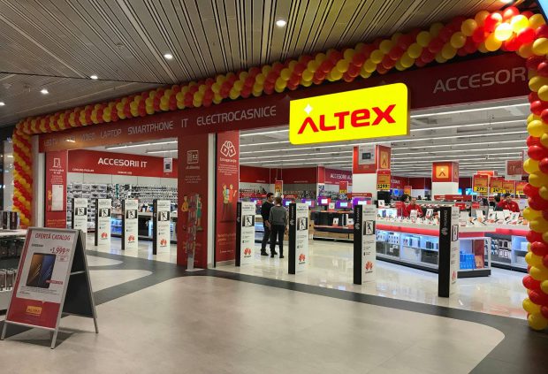 Site-ul altex.ro ar putea fi suspendat temporar. Se vindeau produse la reduceri înşelătoare în contextul Black Friday