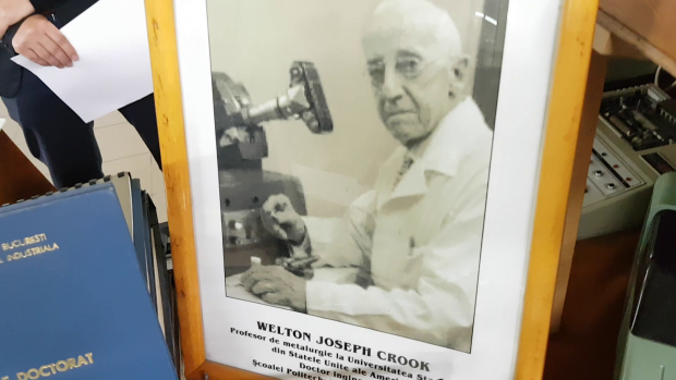 Primul doctorat susținut la Politehnica din București, în 1936, a fost al unui american