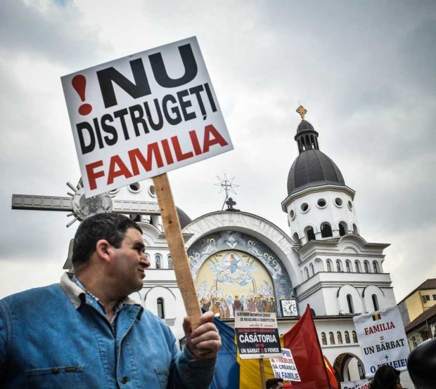 De ce înființarea unui Minister al Familiei ar însemna o victorie a politicilor promovate de Coaliția pentru Familie