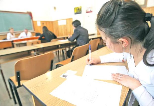 Azi e proba la istorie la evaluarea standardizată pentru clasa a IX-a