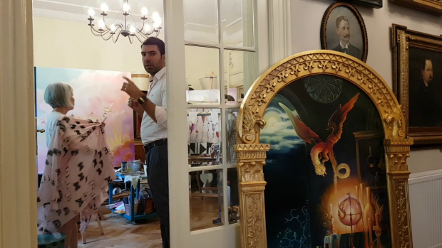 Picturile realizate de Hamid sunt expuse în America, la Miami, în Bucureşti, iar acum este în negocieri avansate pentru a realiza o expoziţie şi în China