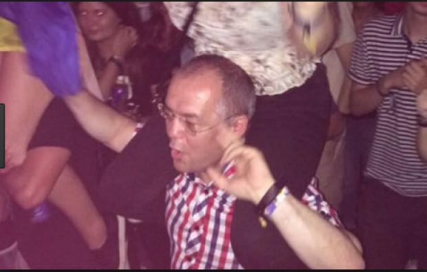 UNTOLD 2018, între admirația Andreei Esca și afuriseniile preotului Metean. ”Oamenii sunt veseli şi relaxaţi, haioşi şi creativi„ vs ”să lepădăm dar lucrurile întunericului...”