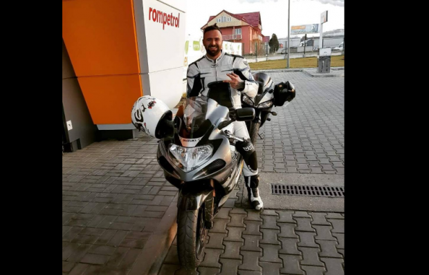 Accident în Işalniţa, Dolj, urmat de incendiu. Un motociclist a murit după o ciocnire violentă cu o mașină