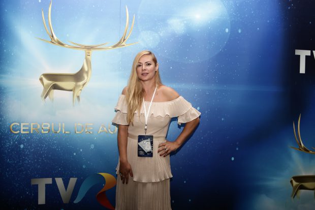 Imagine Stire Motivul pentru care Kristina Cepraga s-a întors în România. Ce spune despre fiica ei, în vârstă de 10 ani. „A fost extrem de dur să fac această alegere” | 2review.ro