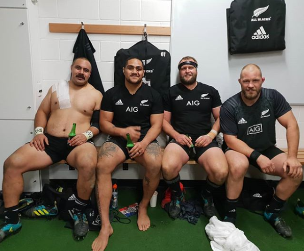 Povestea lui Karl Tu'inukuafe, al doilea cel mai greu jucător din istoria All Blacks. S-a apucat de rugby în 2015, ca să slăbească