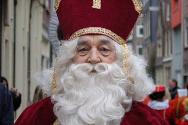 Tradiții de Sfântul Nicolae. Când vine Moș Nicolae și ce cadouri se pun în ghetuță