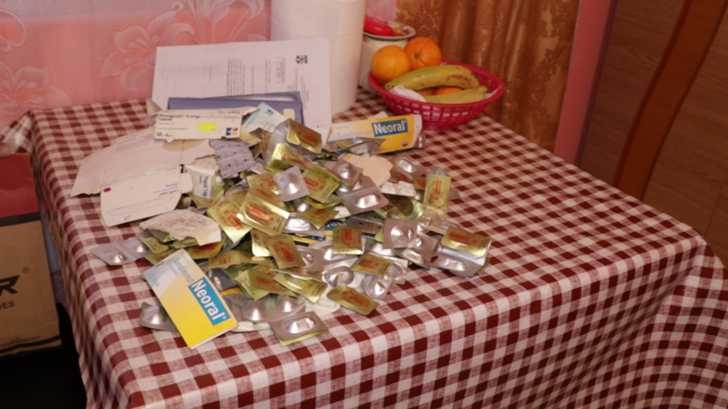 Eroare cinică a sistemului medical: Gabriela Popa așteaptă un rinichi de aproape două decenii. În schimb, e invitată la un simpozion pentru celebrarea transplantului său reușit!